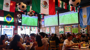 Cómo celebrar el Mundial 2026 en tu negocio sin problemas con la FIFA