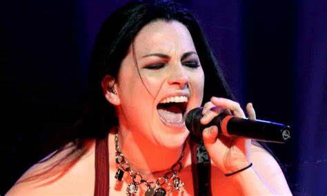 Amy Lee lo suelta todo: Evanescence lanzará su sexto álbum en primavera del próximo año