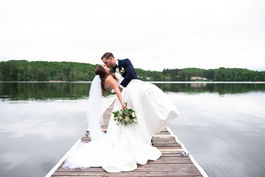 Bride and groom kissing Bonnie View