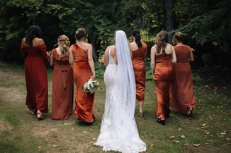 Bonnie View bride and bridesmaids