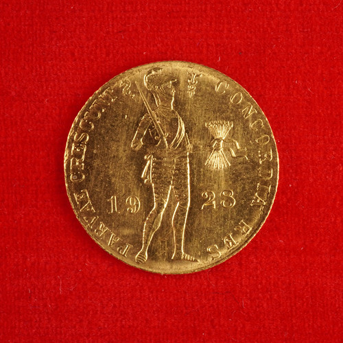 オランダ ダカット金貨 1928年 騎士立像 | 新橋スタンプ商会