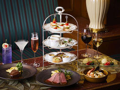 「トワイライトアフタヌーンティー」、「ストロベリーカクテルフェア」を発売