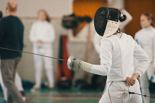 young-people-fencers-standing-hall-fencing-tournament.jpg