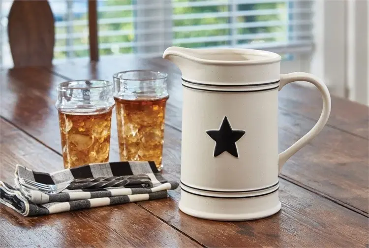 COUNTRY STAR 72oz. Stoneware Pitcher