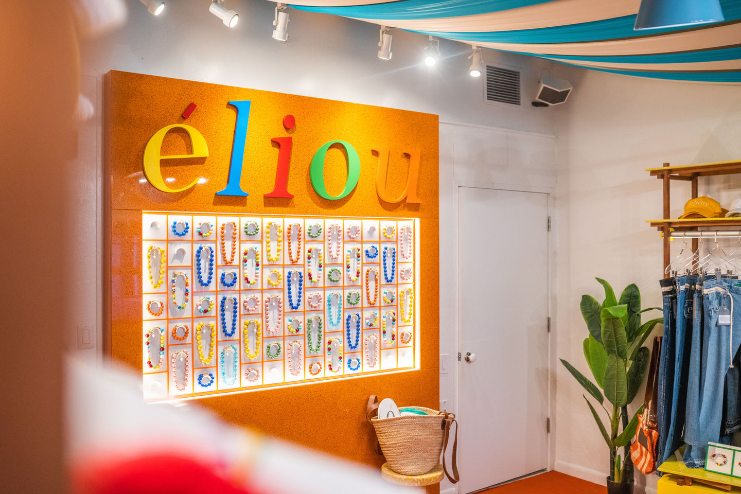 ELIOU- KEVIN ARRIETA- VACO STUDIO-06270-min.jpg