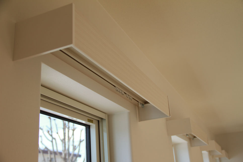 カーテンボックス