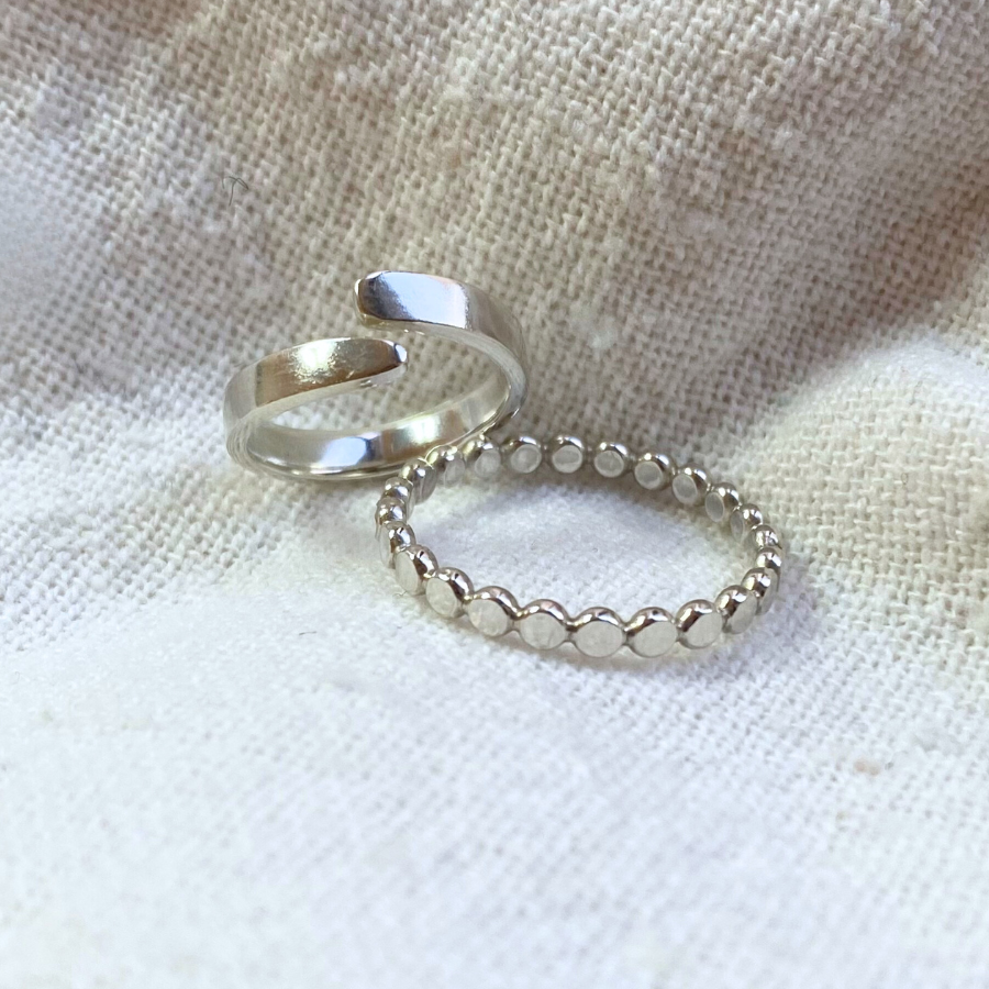 Timeless ring.png