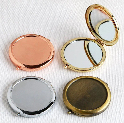 Metal compact mirror