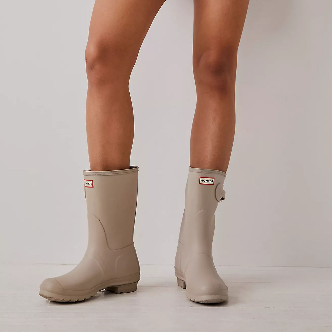 Mid Calf hunter rain boot
