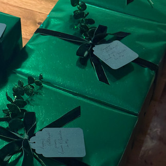 The Wrap Up: Monochromatic Wrapping