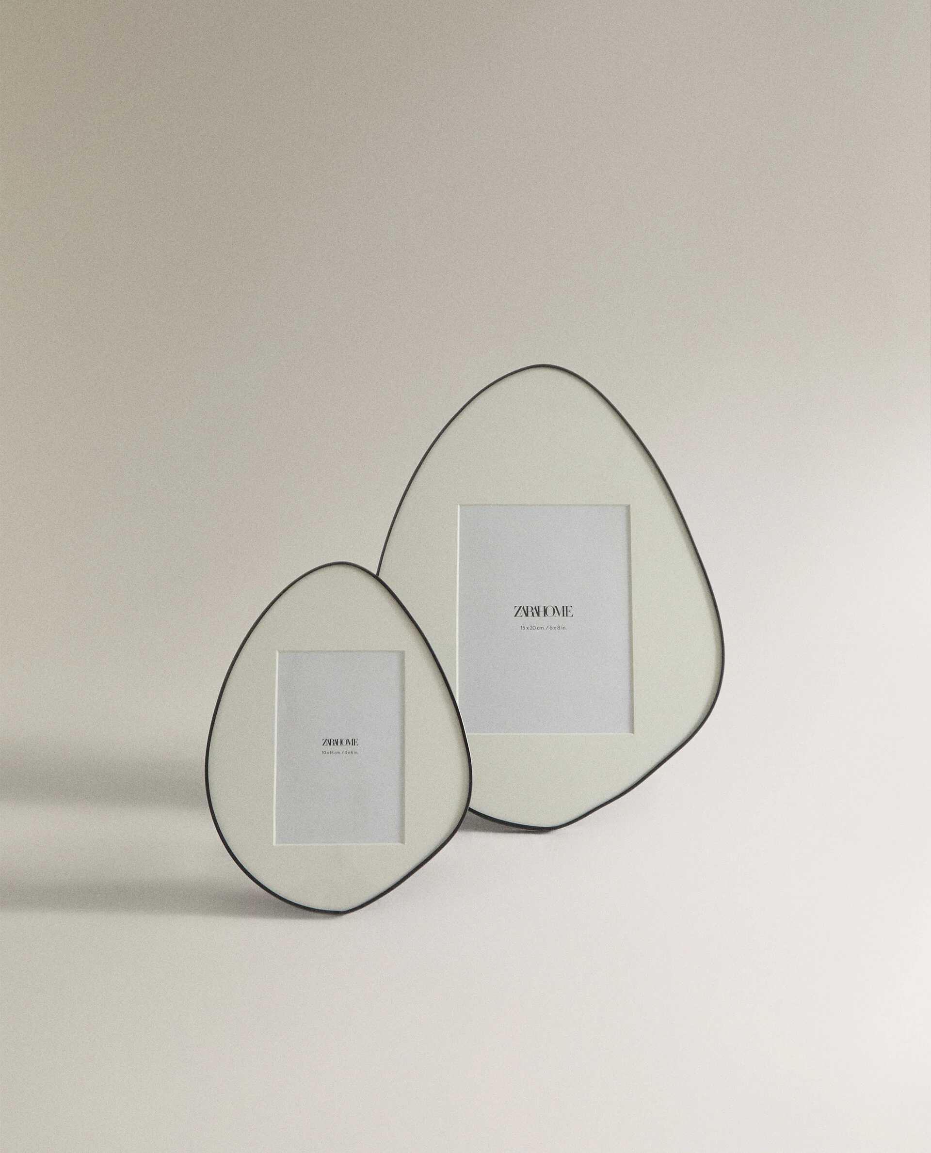 Picture frame gifts organic shaped picture frames