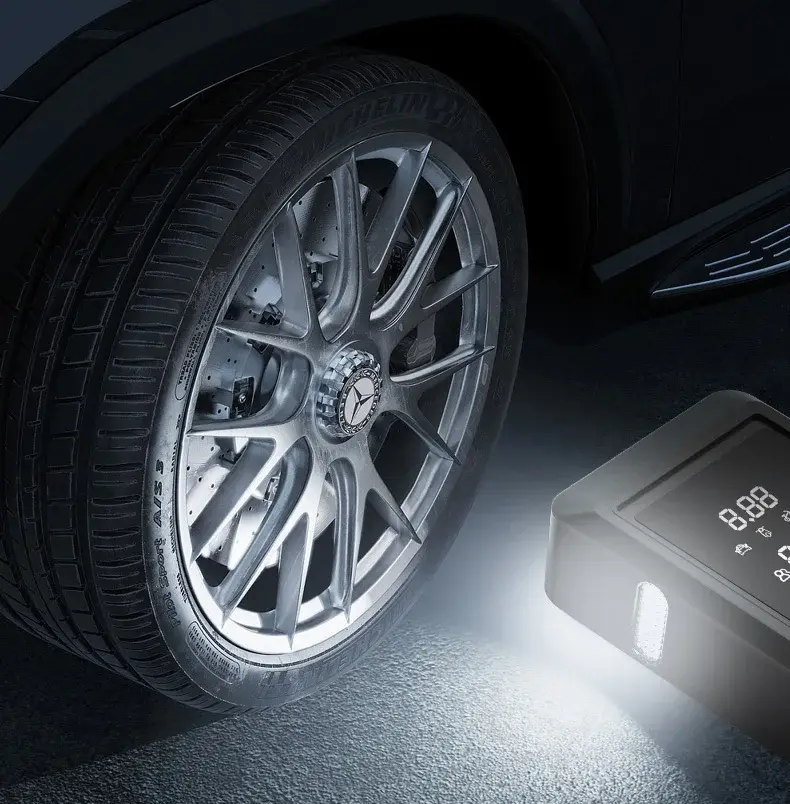 Thumbnail: Multifunctional Car Jump Starter 8000mah 12v Portable Car Emergen