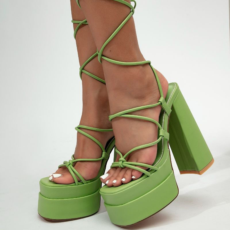 Thumbnail: Strappy Lace Up Sapato De Salto Summer New Design  n Platform Heels