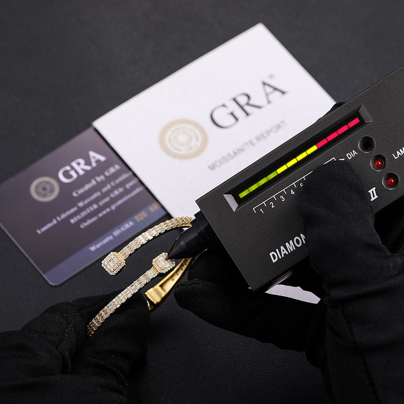 Thumbnail: 3.8mm Width 925 Sterling Silver VVS Baguette Moissanite Diamond  Bangle