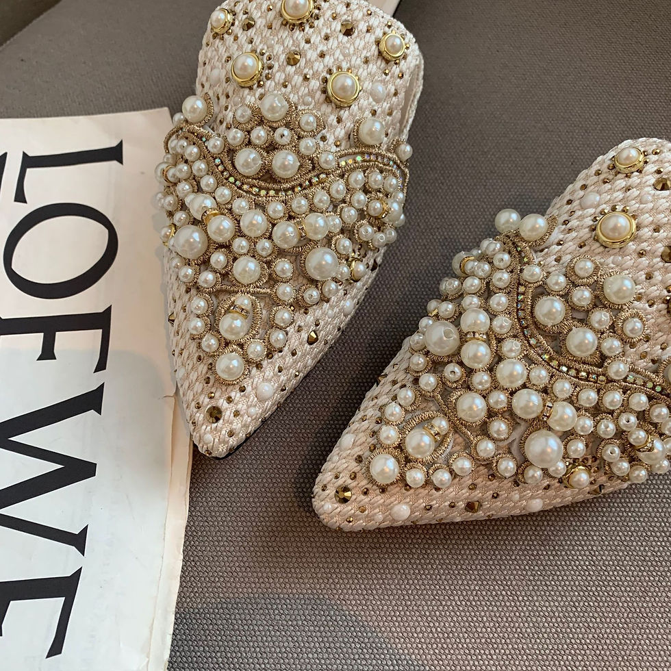 Thumbnail: New Women Pointed-Toe Pearls Rhinestone Slippers oafers