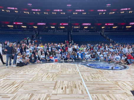 FraVEO en el final del FAM de Disney con Perseus