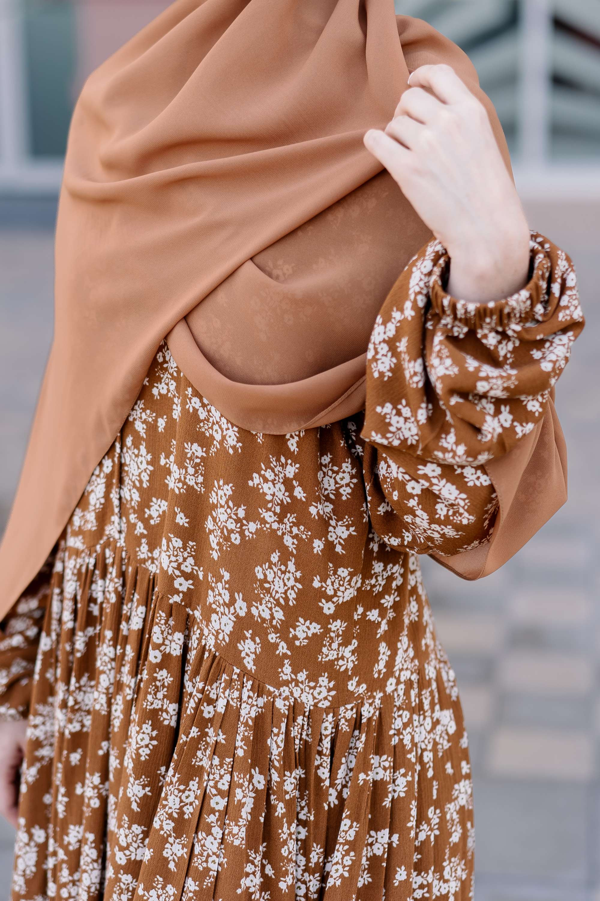 Brown flower print dress