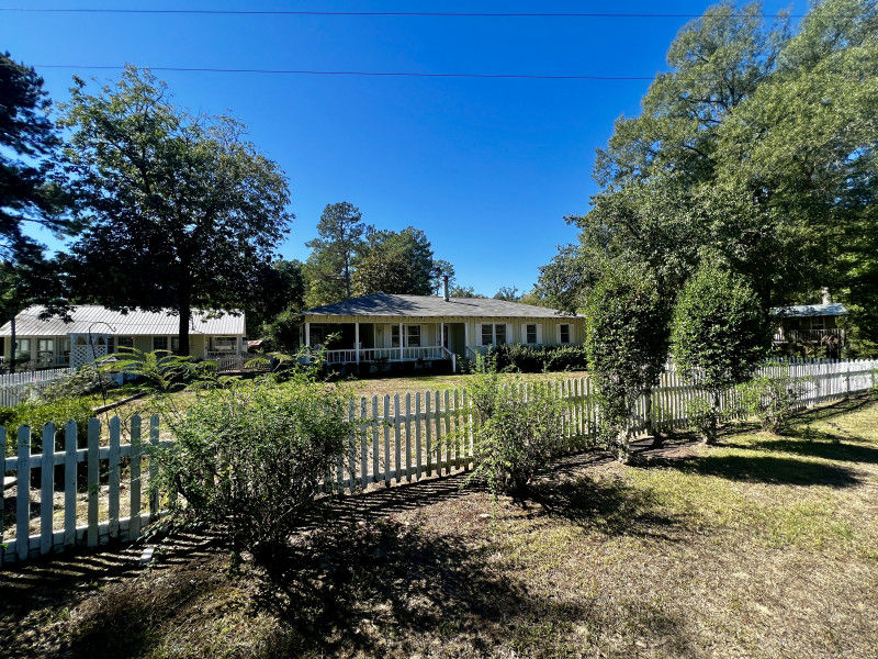226 Crain Rd Columbia LA 71418