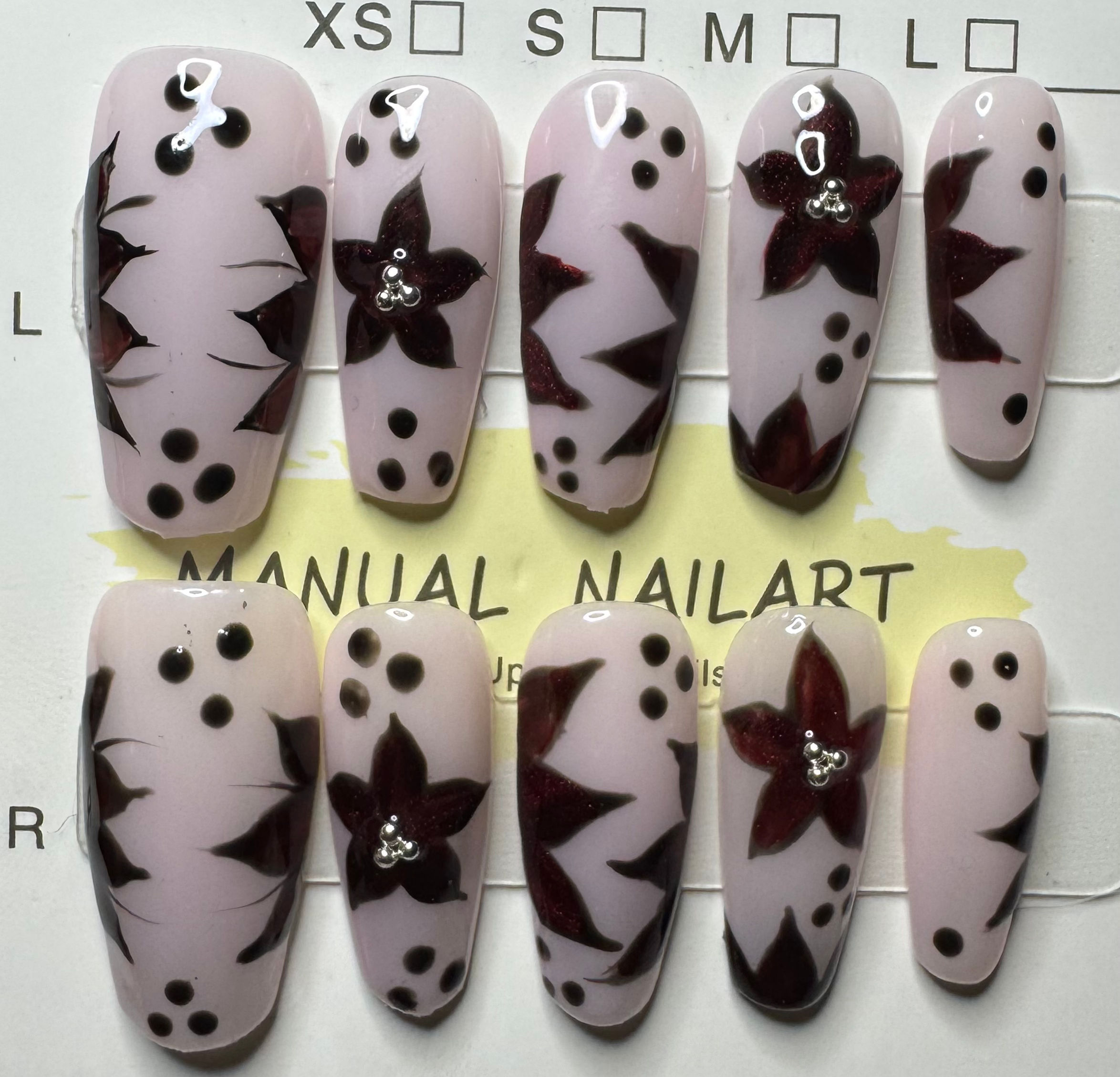 Cat Eye Flowers