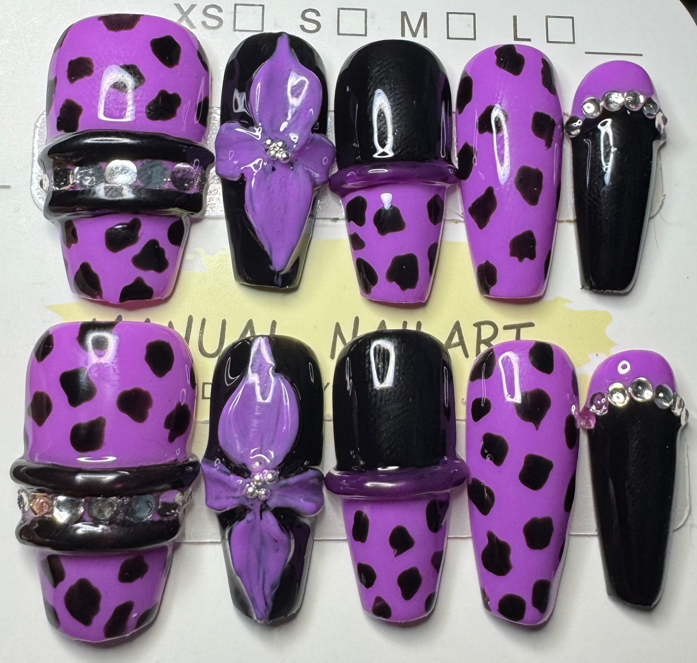 3D flower, bangle and Polkadots
