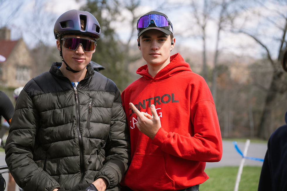 Griffin and Owen before Owen'r race. It was a bit chilly.