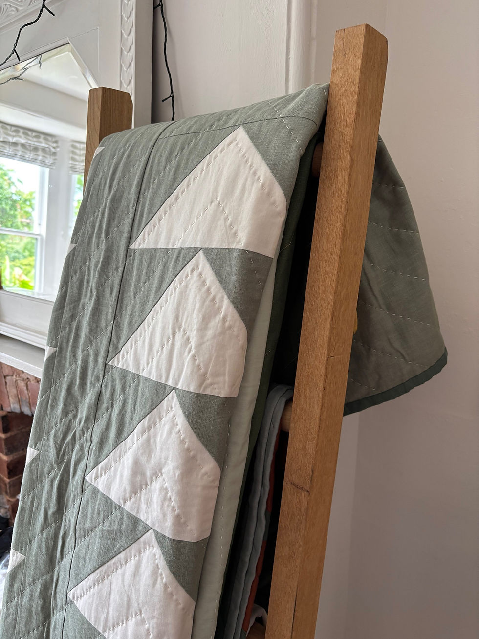 Thumbnail: Flow light sage green linen single quilt