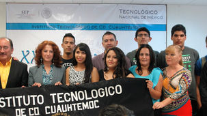 ABANDERA TECNOLOGICO A DEPORTISTAS DESTACADOS