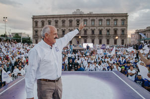 “Nuestro proyecto tiene muerto de miedo a corral; no declinaré y le voy a ganar a el y a Enrique Ser