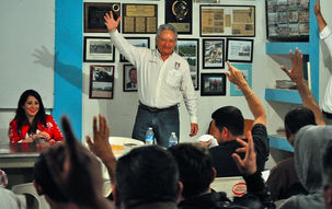 Acuerdan compromisos comunidad futbolera con Kamel Athie