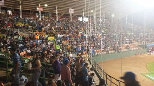 Responde la fanaticada a Manzaneros