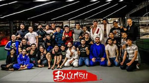 Cuauhtémoc colecta 12 medallas en Bujutsu