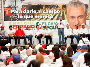 PLANTEA ENRIQUE SERRANO INSTALAR PLANTA TEXTILERA EN EL VALLE DE JUÁREZ