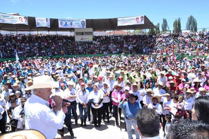SERRANO HACE COMPROMISOS PARA EL DESARROLLO DE LA SIERRA