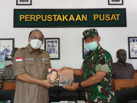 IKAM YOGYA KUNJUNGI PERPUSTAKAAN