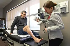 hcps_leg_3d_scanning.webp