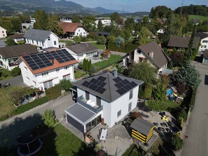 Photovoltaik Solaranlage PV-Anlage PV Sonne Energie Strom