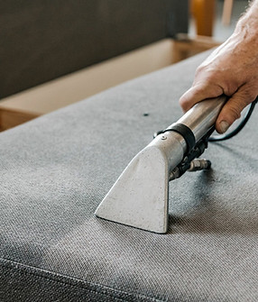 How-to-know-when-my-Upholstery-needs-cleaning_-2048x1369.jpeg