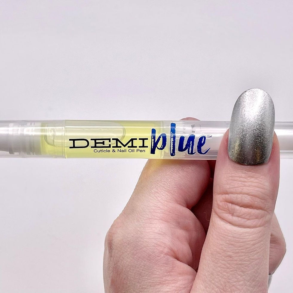 Thumbnail: Hydrating Cuticle Nail Oil Pen for healthy nails