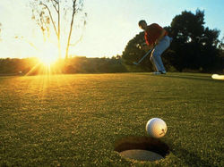 Osez le golf à Grospierres...