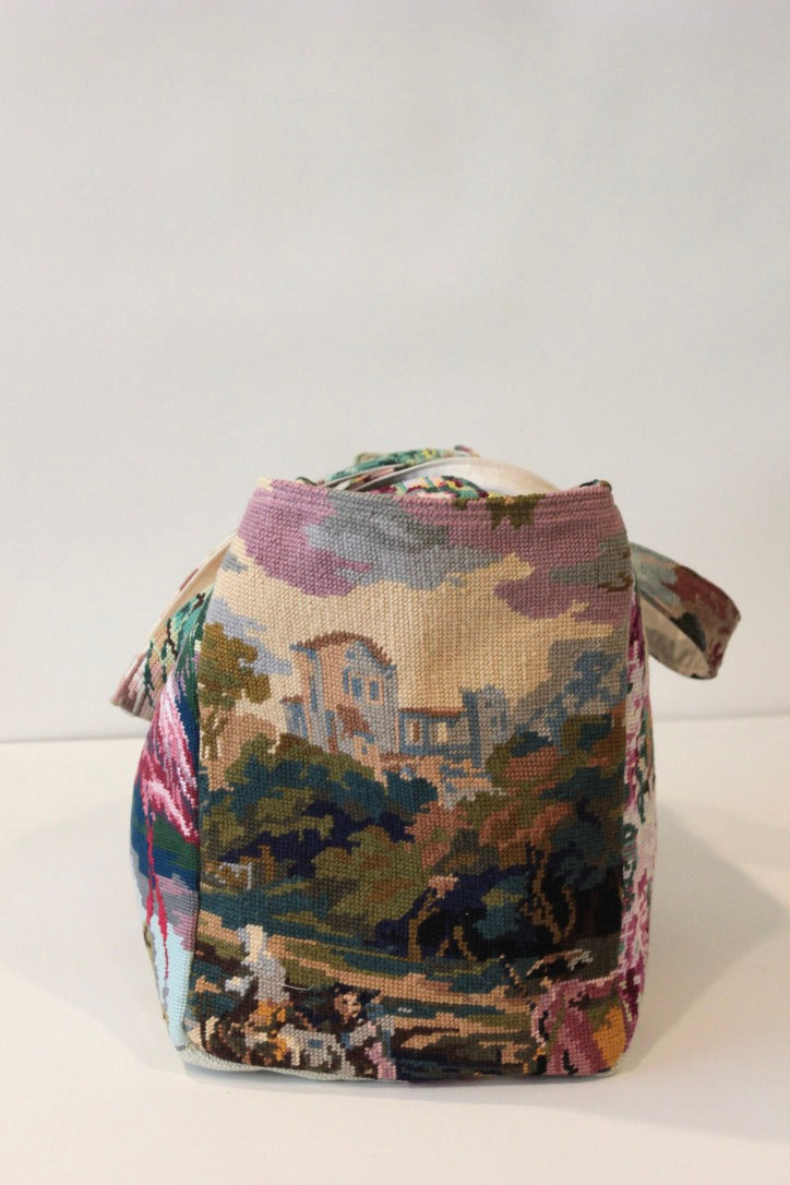 Miniature : Purple
