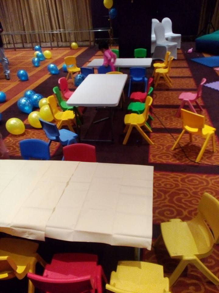 kids plastic chairs1