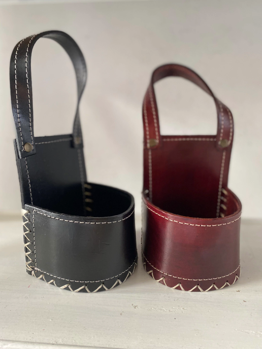 Thumbnail: Porta Mate de Cuero para auto - Mate Holder for car