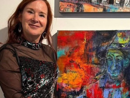 Repousser les Conventions : L'Univers Vibrant de Nataly