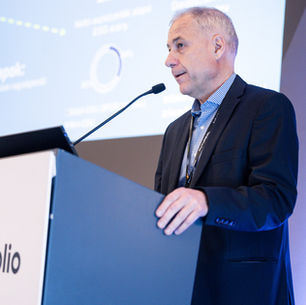 Szarvas Gábor ügyvezető igazgatónk bemutatta a HuSif ingatlanalapokra vonatkozó tanulmányát a Portfolio Property X 2025 konferencián!