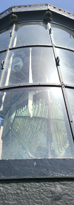 verre de phare de biarritz.jpeg
