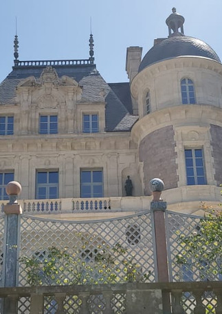 Photo d'un garde corps en verre au Château Boulart à Biarritz - MIR GALERIE