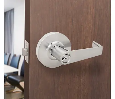 Satin+Chrome+Keyed+(Entry)+Door+Lever.webp