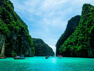 【2025】バンコク⇄プーケット移動完全ガイド｜飛行機・バス・列車の料金・所要時間を比較