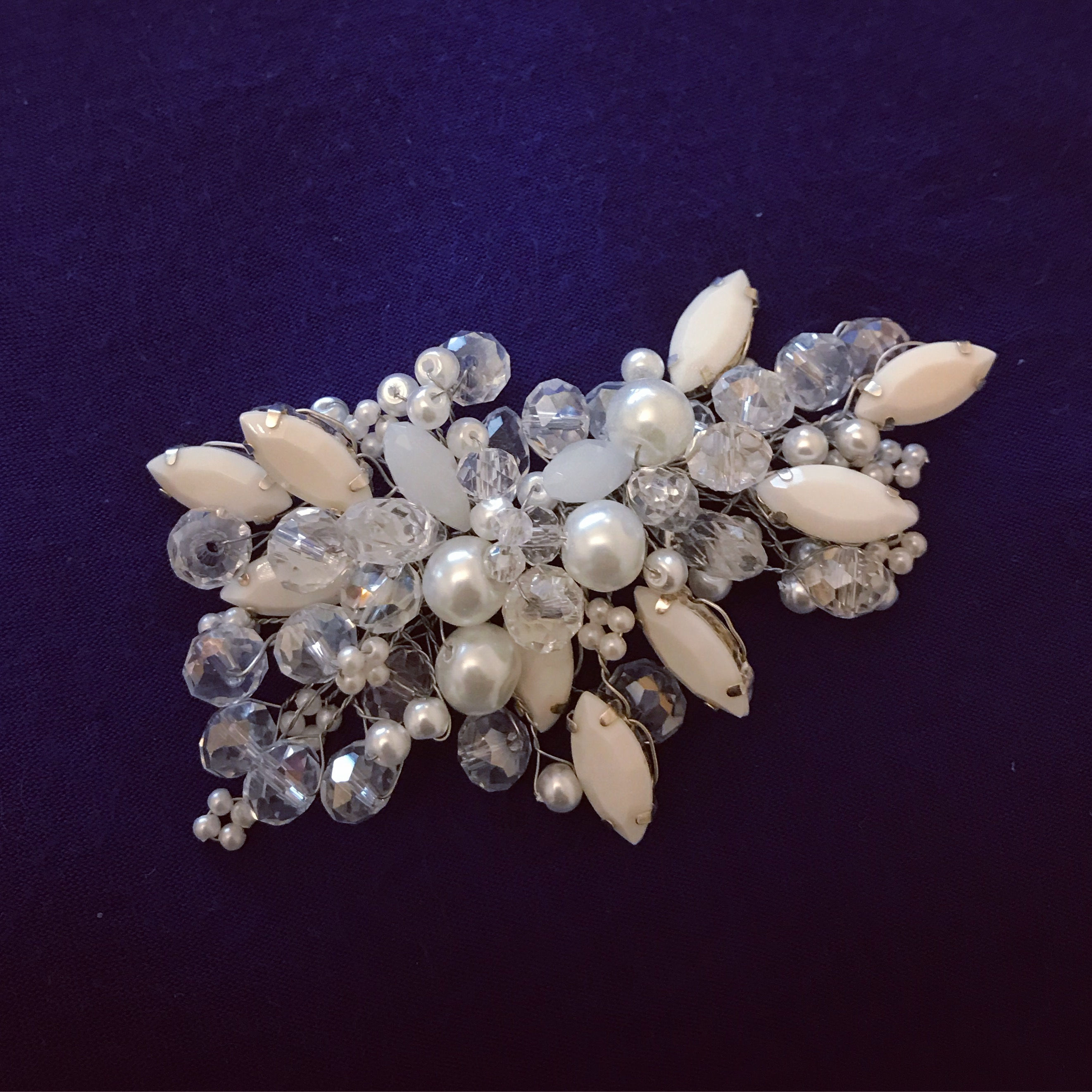 S1-TOCADO DE CRISTAL Y PEDRERÍA