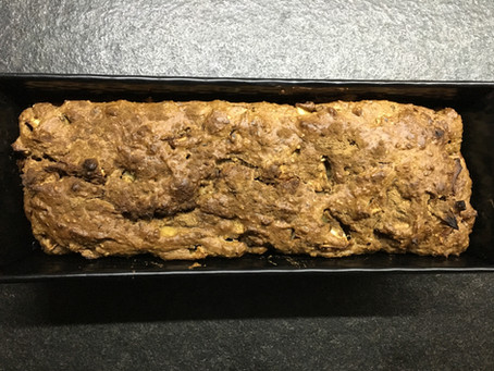 Süßes veganes Apfelbrot ohne weißen Industriezucker